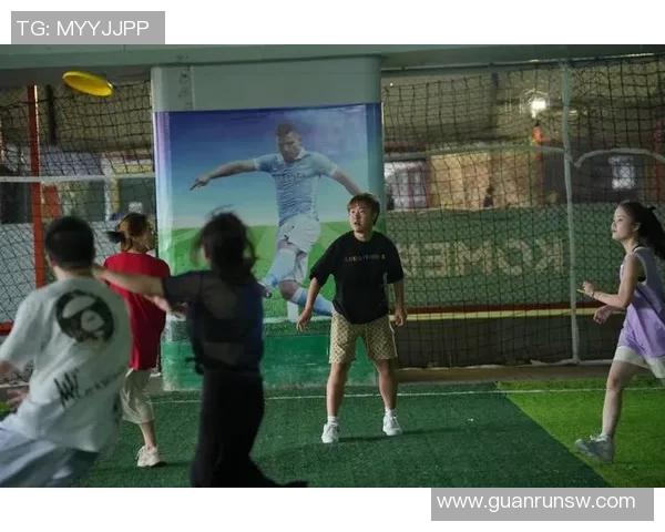 北京飞盘队与上海飞盘队赛后复盘分析实力对比与战术探讨